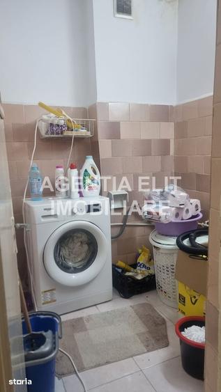 Apartament cu 3 camere decomandat în Ultracentral