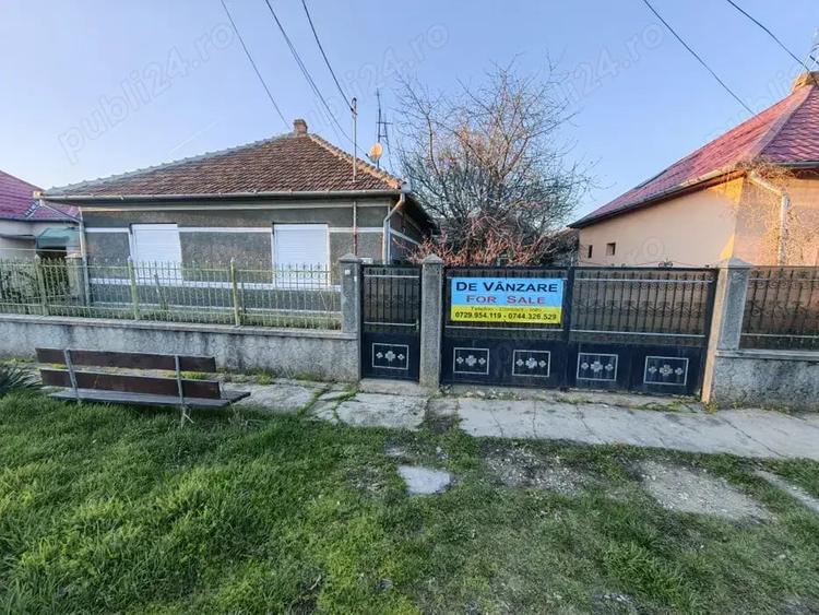 Apartament cu 4 camere în Confecții