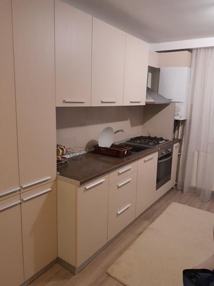 Apartament cu 2 camere în Complex Studențesc