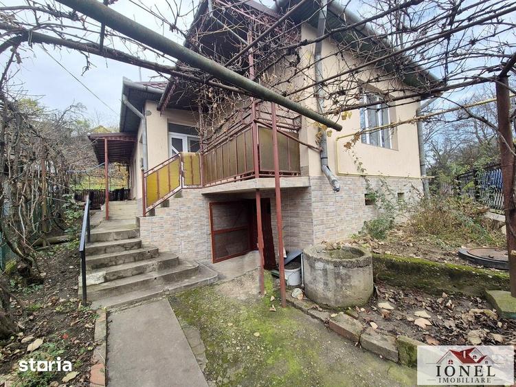 Casă cu 3 camere cu Teren 724 Mp în Unirea