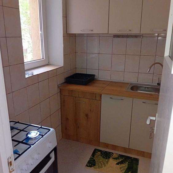 Apartament cu 2 camere decomandat în Dorobanți