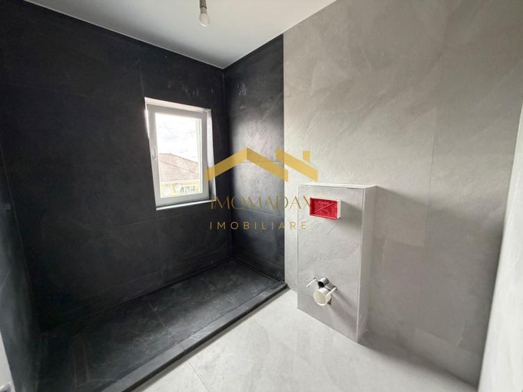 Duplex cu 4 camere cu Canalizare în Bucovăț (Remetea Mare)