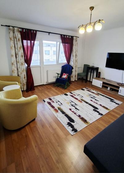 INCHIRIEZ apartament 2 camere - 4