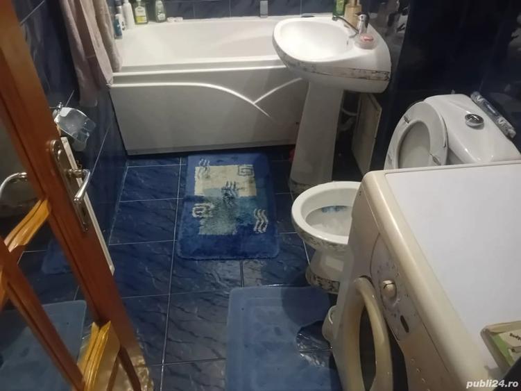 Apartament cu 2 camere decomandat în Precista