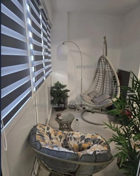Apartament cu 2 camere decomandat, mobilat în P-ța Romană