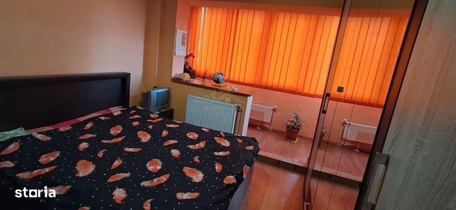 Apartament cu 3 camere în Est
