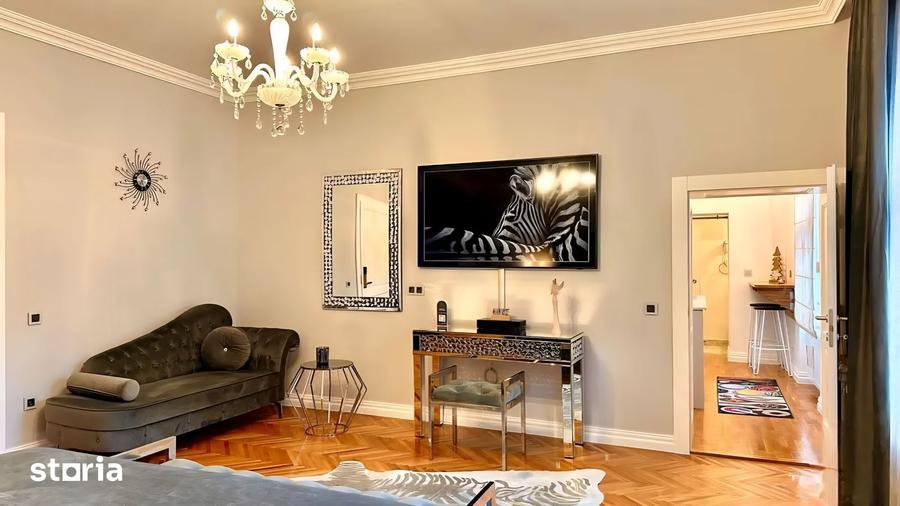 Apartament cu 4 camere în Central