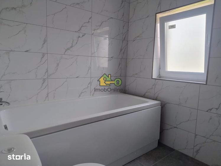 Casă cu 4 camere cu Teren 300 Mp în Șag