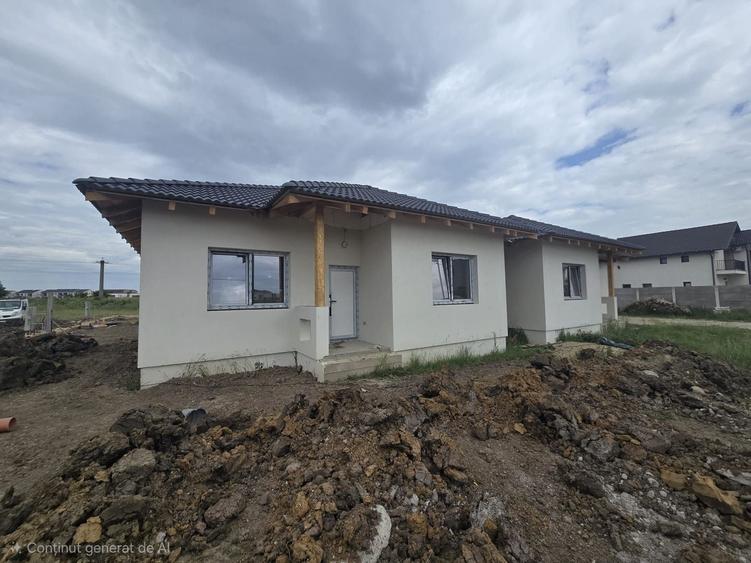 Duplex cu 3 camere cu Canalizare în Moșnița Nouă