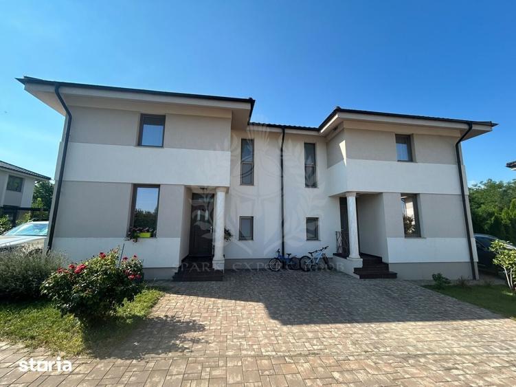 Casă cu 4 camere cu Teren 140 Mp în Păulești