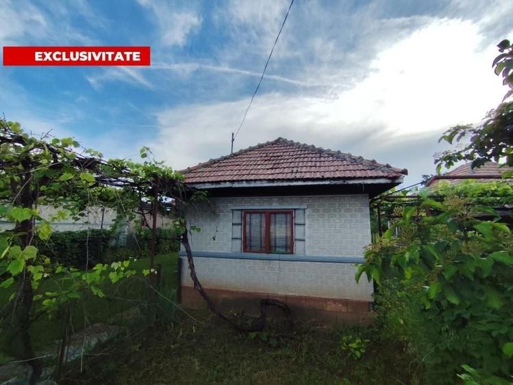 Casă individuală cu 4 camere cu Canalizare în Măgureni