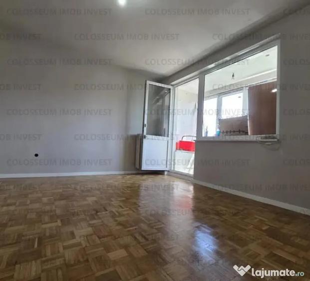 Apartament cu 2 camere semidecomandat în Centrul Civic