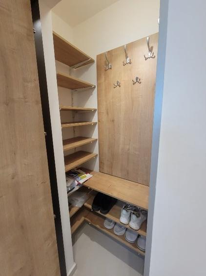 Apartament cu 3 camere în Colentina