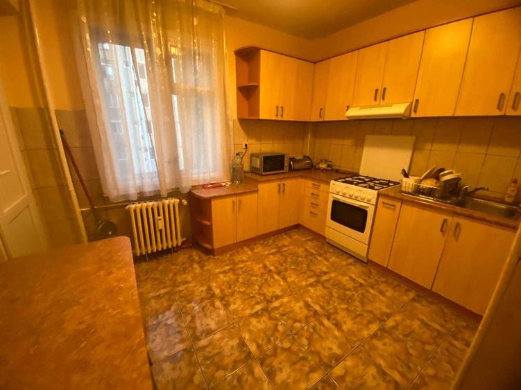 Apartament cu 3 camere decomandat în Lotus