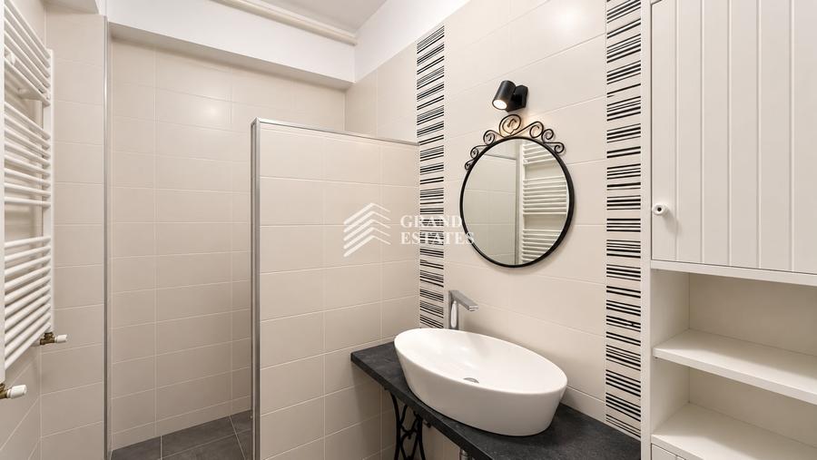 Apartament cu 2 camere decomandat în Otopeni