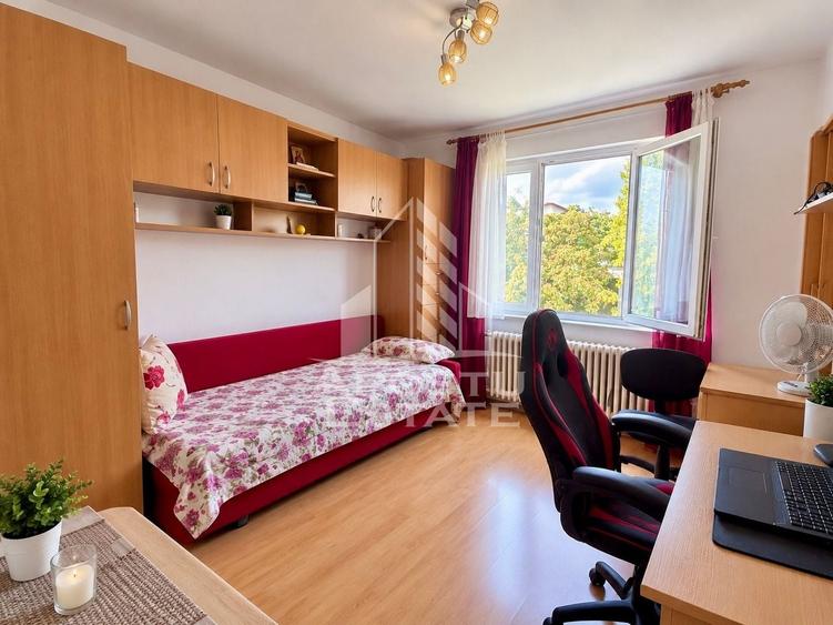 Garsonieră decomandată, mobilată în Complex Studențesc