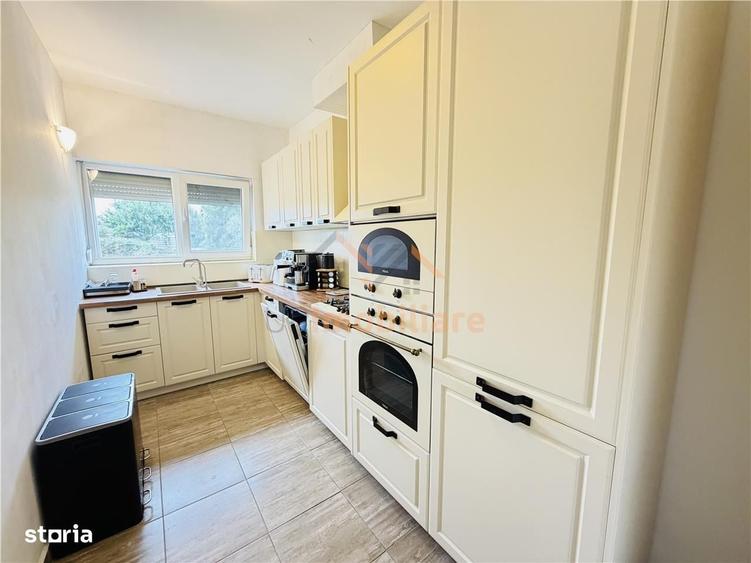 Apartament cu 3 camere în Paleu