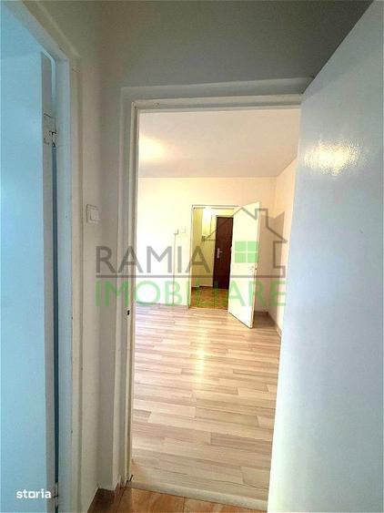 Apartament cu 2 camere semidecomandat în Florilor