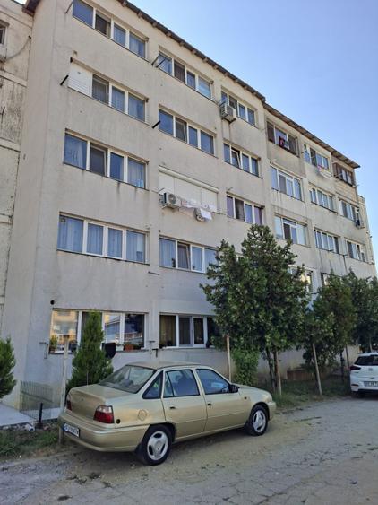 Garsonieră semidecomandată în Prundu