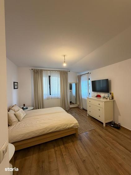 Casă cu 5 camere cu Teren 260 Mp în Bucureștii Noi