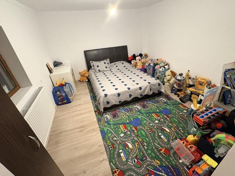 Casă cu 4 camere în Central