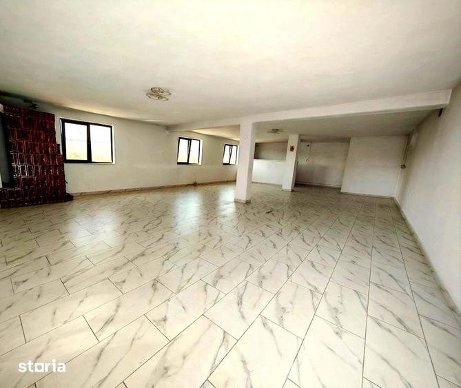 Casă cu 4 camere cu Teren 1135 Mp în Dârmănești