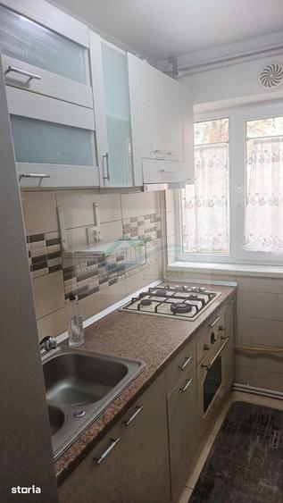 Apartament cu 3 camere în George Enescu