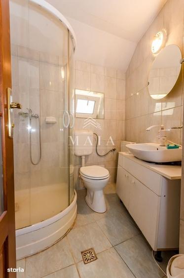 Casă cu 4 camere în Central
