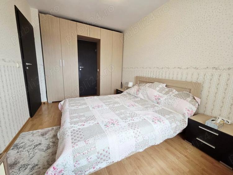 Apartament cu 3 camere decomandat în Dunărea