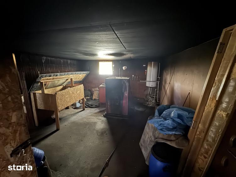 Casă cu 4 camere cu Teren 3000 Mp în Doba