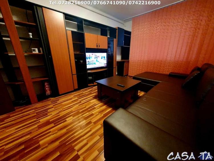 Apartament cu 2 camere decomandat, mobilat în Central