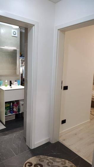 Apartament cu 2 camere decomandat în Berceni
