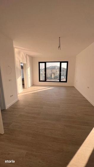 Casă cu Teren 500 Mp în Central