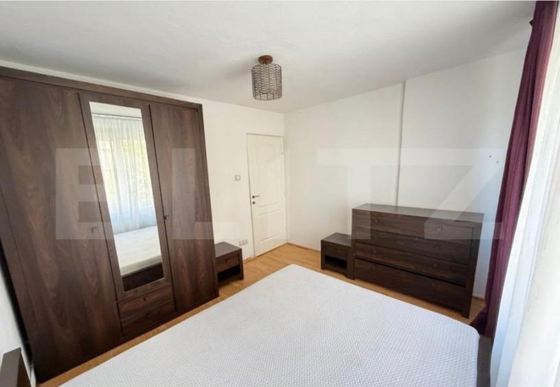 Apartament cu 2 camere decomandat în Independenței