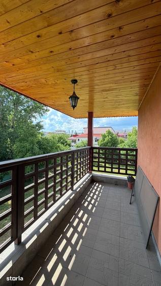 Casă cu Teren 2381 Mp în Berceni
