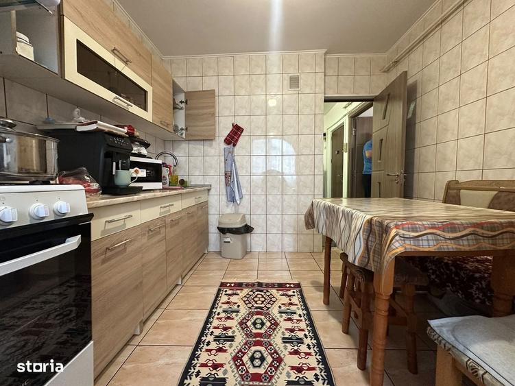 Apartament cu 2 camere decomandat în Cug