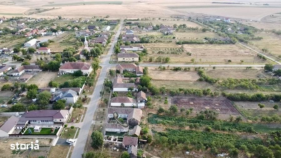 Casa de vanzare Firiteaz Teren 2800mp pe principala - 3