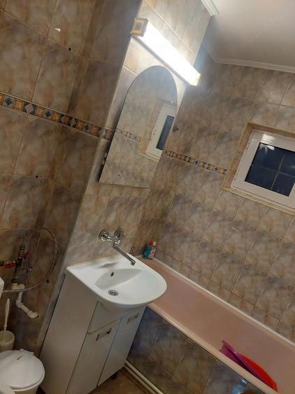 Apartament cu 2 camere decomandat în Micro 14