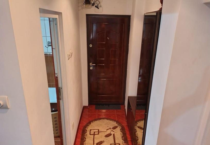 Garsonieră decomandată în Inel II