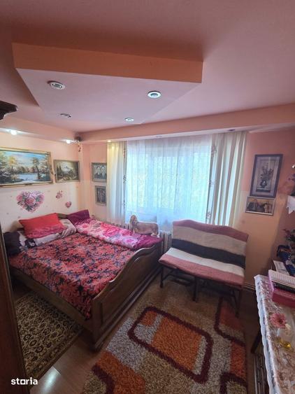 Etaj 2 - Alexandru - Zimbru - Apartament 3 camere - geam la baie - 10