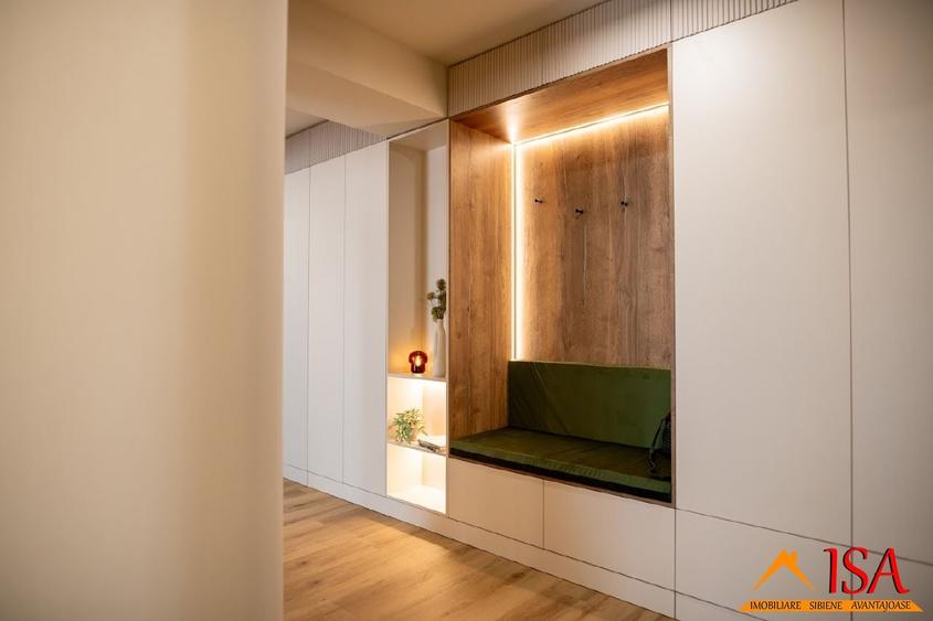 Apartament cu 3 camere decomandat în Lazaret