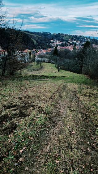 Teren Construcții intravilan de 1577 mp, în Schei
