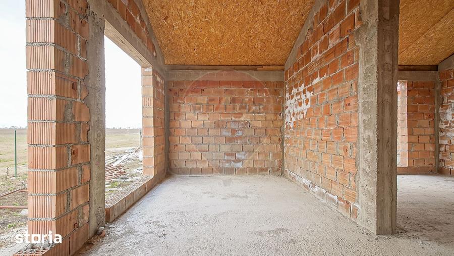 Casă cu 3 camere cu Teren 357 Mp în Hărman
