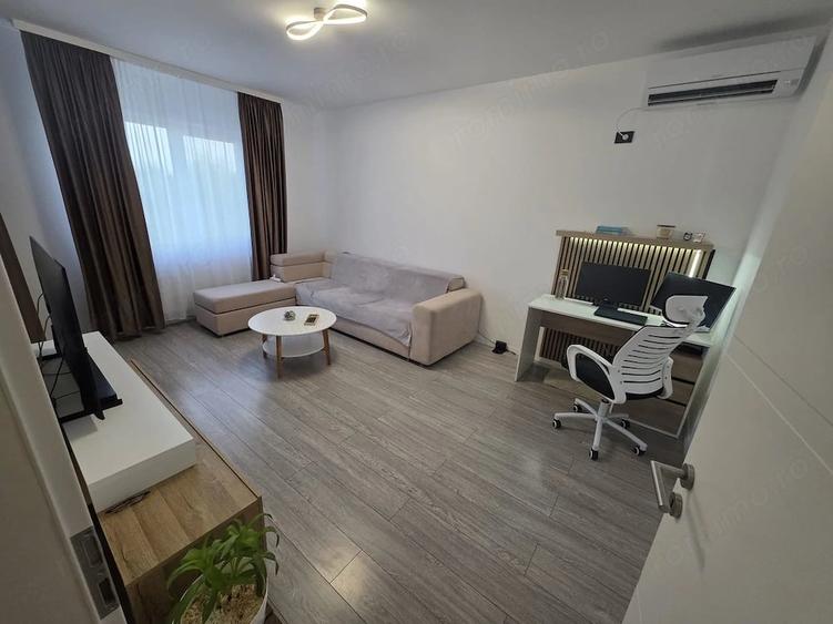 Apartament cu 2 camere decomandat în Favorit
