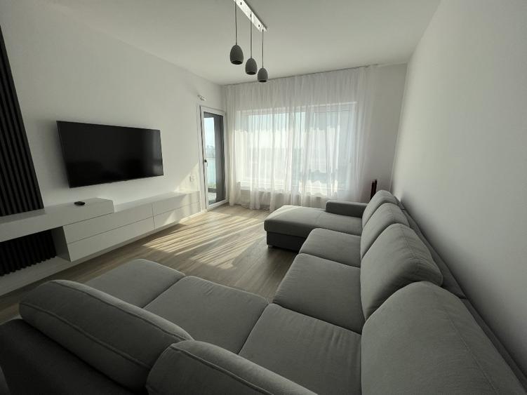 Apartament cu 2 camere decomandat în Virtuții