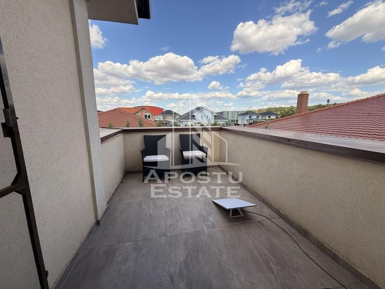 Casă individuală cu 5 camere cu Canalizare în Dumbrăvița