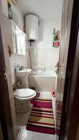 Apartament cu 2 camere decomandat, mobilat în Est