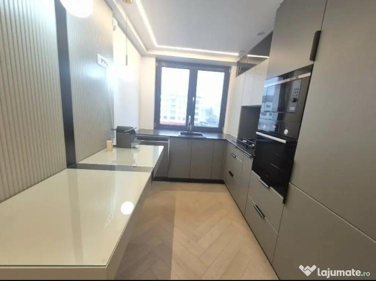 Apartament De Lux Cu 3 Camere Semidecomandate Zona Ultracentrala - 8