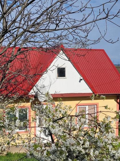 Casă cu 2 camere cu Teren 1154 Mp în Schitu Duca