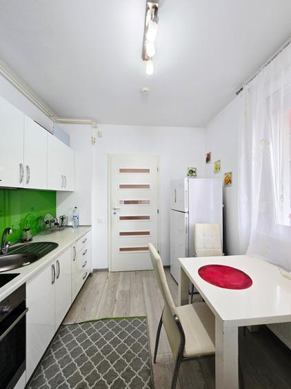 Apartament cu 2 camere semidecomandat în Micălaca
